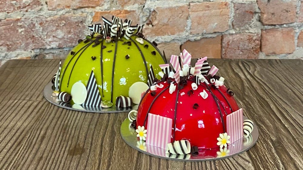 Sample cakes