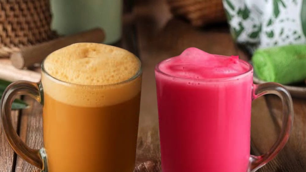 Teh Tarik and Air Bandung drinks