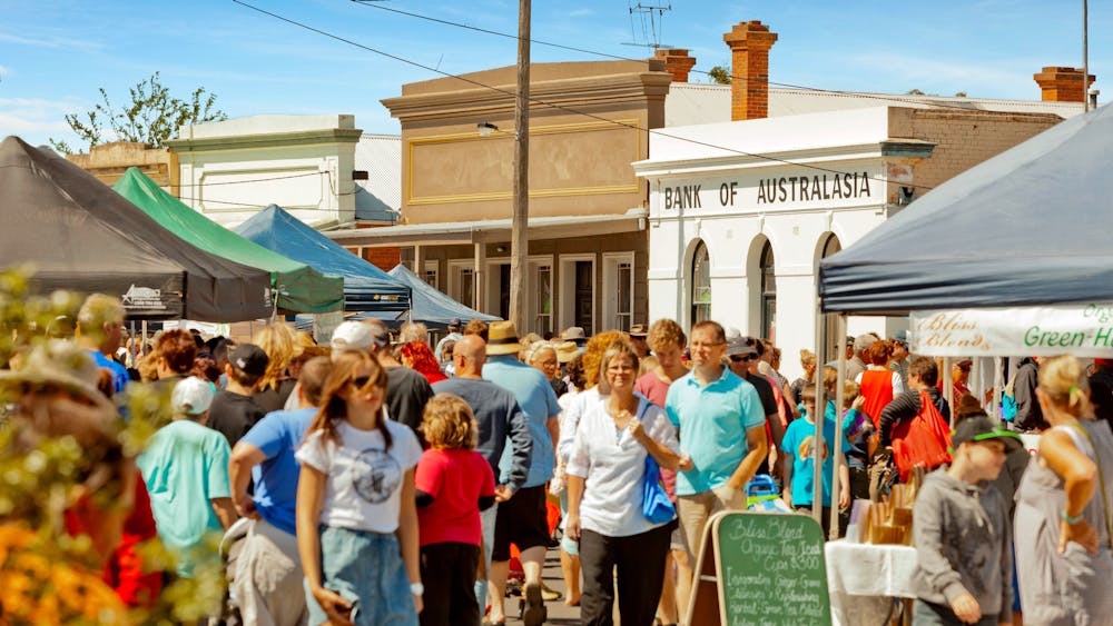 The whole town of Talbot becomes a vibrant village marketplace on the third Sunday evey month.