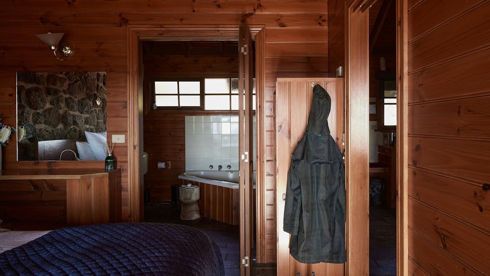 Master Bedroom Spa Cottage