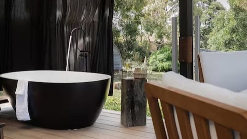 Bath & magnesium salts provided