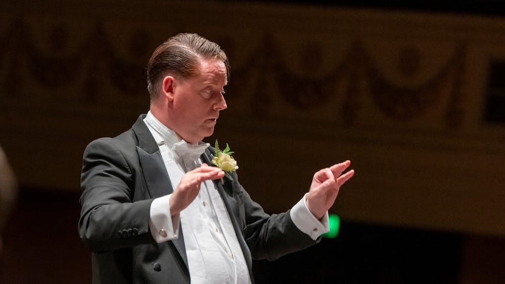 Andrew Wailes Conducting Handel's Messiah