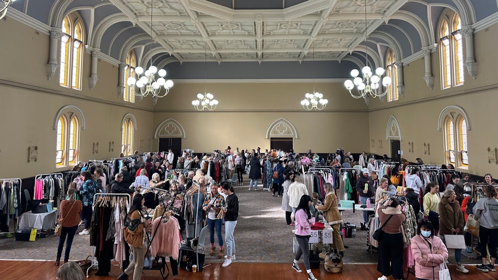 30+ stalls of preloved fashion