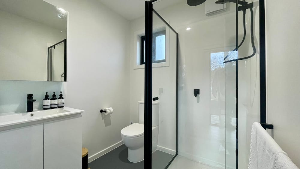 Private Ensuite Room Mountain Bike Accommodation Creswick Holiday Park