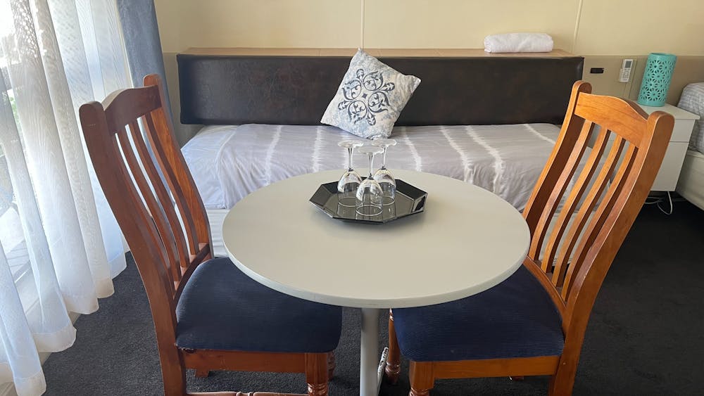 Queen Bed and Single