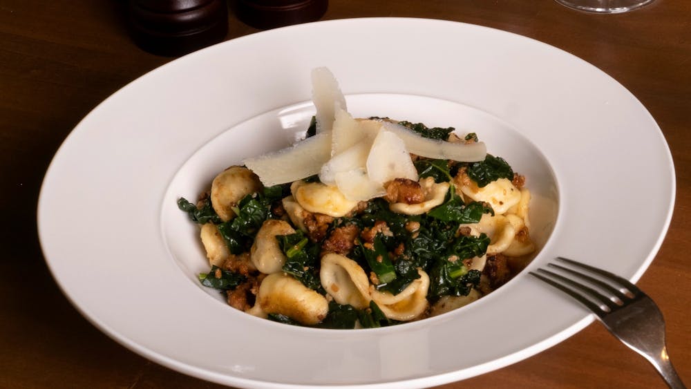 Dining setting the Mallow