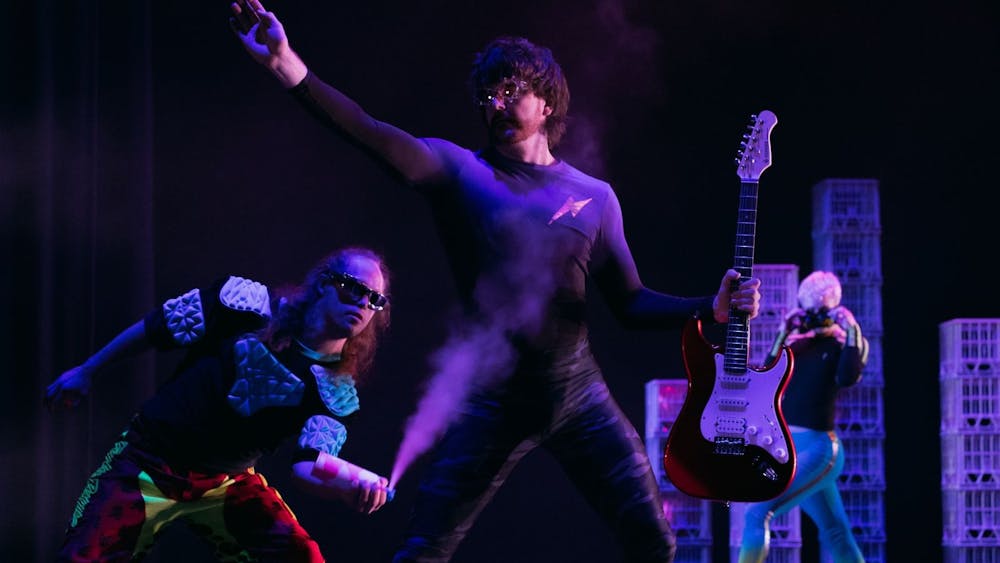 Dancenorth Ensemble Dancing