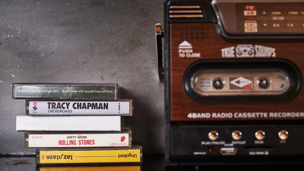 unyoked cabin casette player