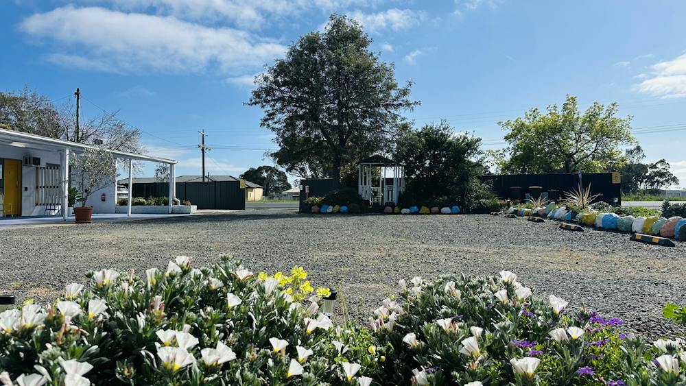 Onsite guest car park at Stonez Boutique Accommodation in Clunes
